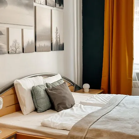 Savor Apartment *